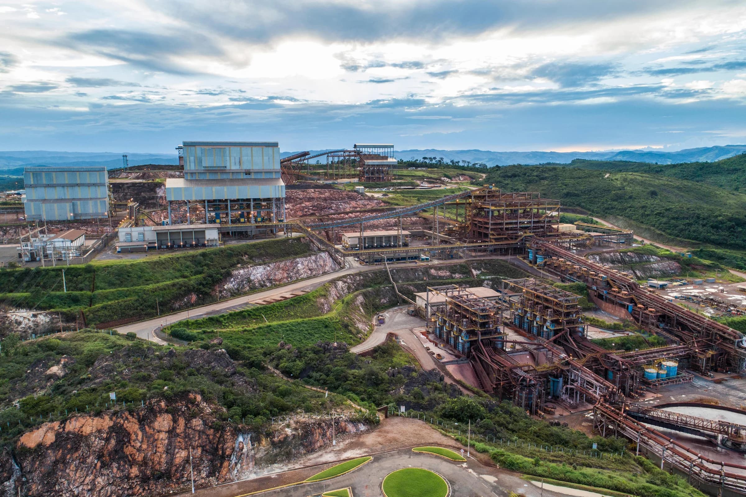 Sistema Minas-Rio, da Anglo American, em Minas Gerais. Operação aumentou a produção em 24% no terceiro trimestre de 2026