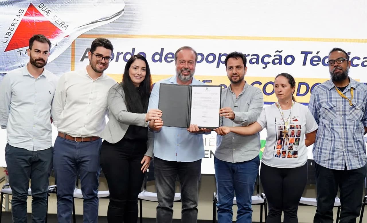 Alexandre Silveira em Mariana