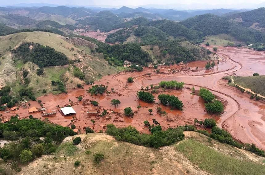 Desastre com barragem da mineradora Samarco