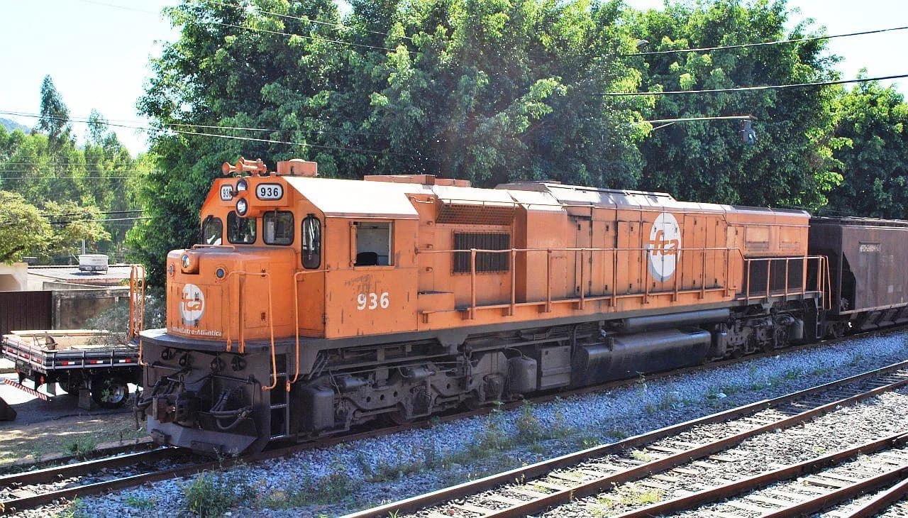 Ferrovia Centro-Atlântica em Itaúna (MG)