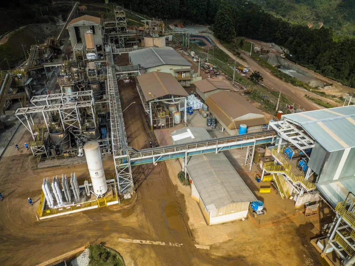 Sedimentos de mineração atingem afluente em MG; Vale é autuada