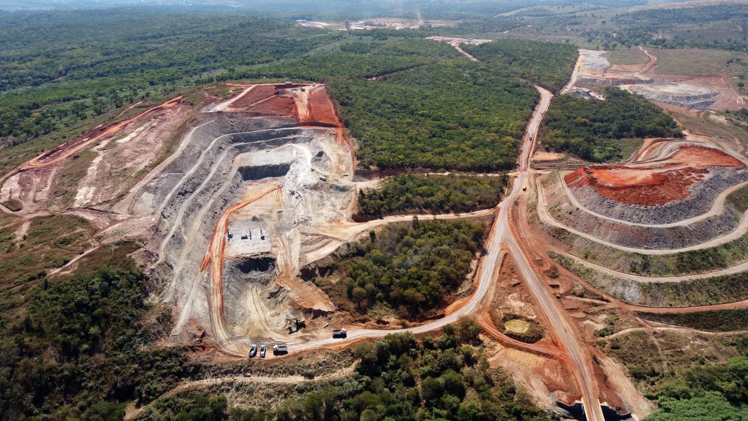 Disputa por lítio em Minas: Sigma e canadense brigam por área de 6 hectares com potencial milionário